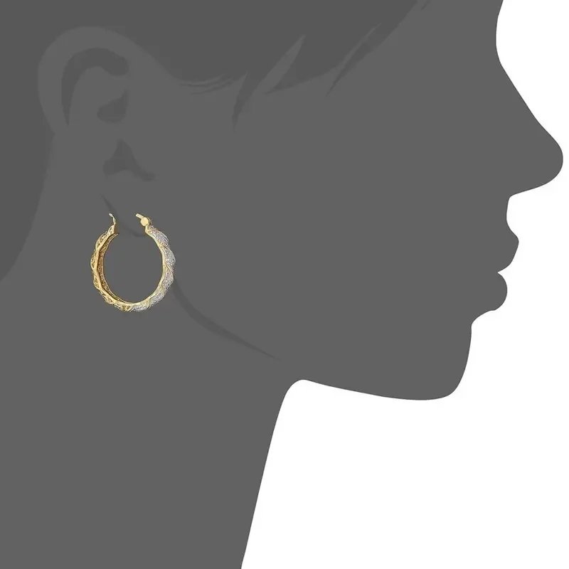 Shine Gold Color Women Earrings Fashion Die Cast Twisted Pattern Hoop Earrings for Women Engagement Wedding Jewelry Gift